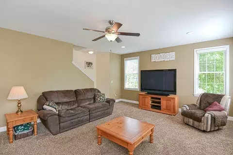 1 Howarth Dr, Upton, MA 01568 photo 21