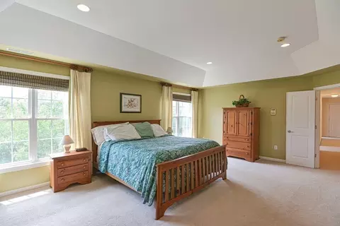 1 Howarth Dr, Upton, MA 01568 photo 28