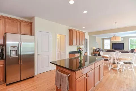 1 Howarth Dr, Upton, MA 01568 photo 11