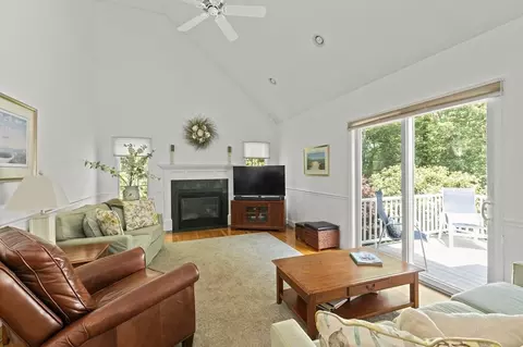 140 Forest Hills Rd, Barnstable, MA 02635 photo 3