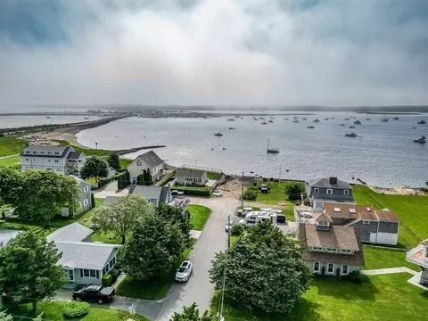 12 Bluepoint Rd, Fairhaven, MA 02719 photo 8