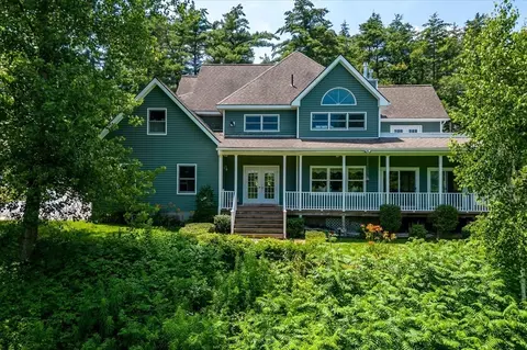 56 Stallion Hill Rd, Sturbridge, MA 01566