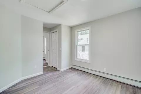 80 Brickett St, Springfield, MA 01119 photo 22