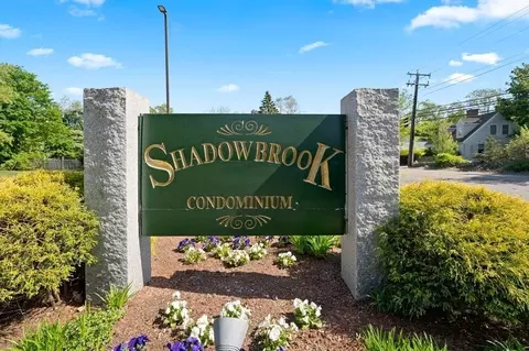 11 Shadowbrook Ln #5, Milford, MA 01757