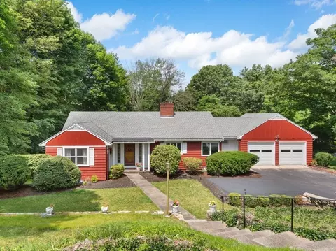 391 High St, Westwood, MA 02090