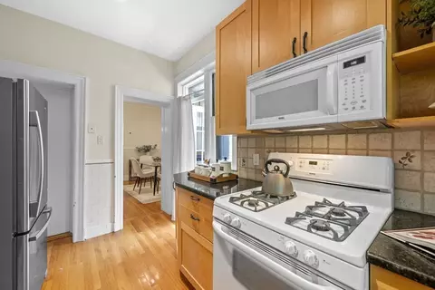 10 Lanark Rd #1, Brookline, MA 02445 photo 6