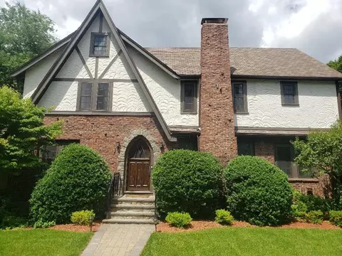 725 Chestnut, Newton, MA 02468