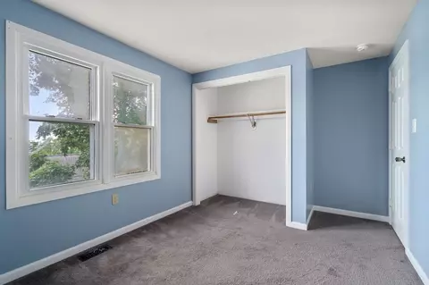 2 Edgeworth St, Worcester, MA 01605 photo 14