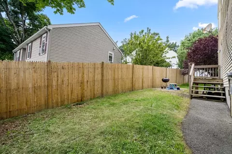 2 Edgeworth St, Worcester, MA 01605 photo 23
