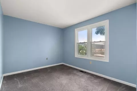 2 Edgeworth St, Worcester, MA 01605 photo 13