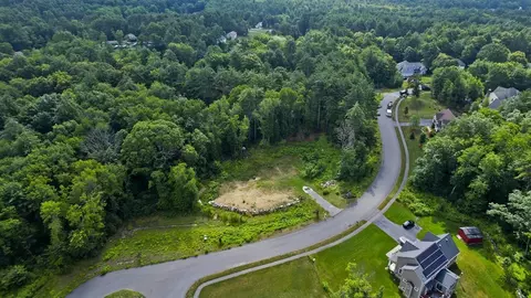 100 Old Sawmill Rd, Belchertown, MA 01007