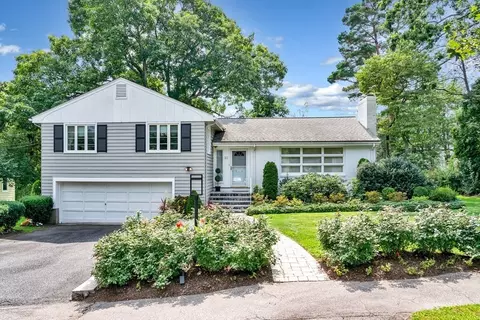 30 Burdean Rd, Newton, MA 02459