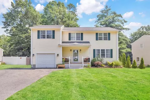 42 Observer St, Springfield, MA 01104