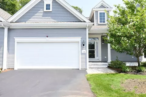 76 Liberty Cir #120, Hanson, MA 02341