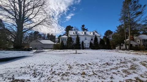 71 Newton St, West Boylston, MA 01583