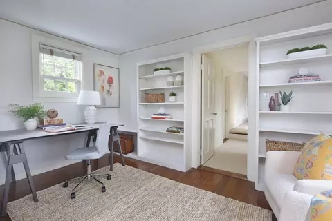 11 Laurel Rd, Brookline, MA 02467 photo 9