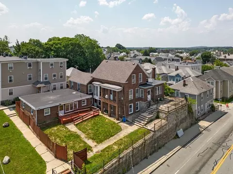 466 Fletcher, Lowell, MA 01854