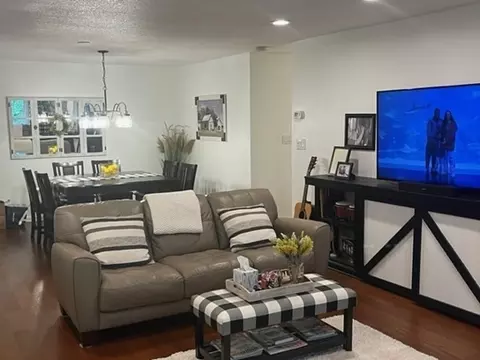 9 Ledgewood Way #14, Peabody, MA 01960