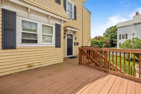 499 Tecumseh St, Fall River, MA 02721 photo 31
