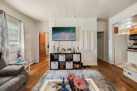 499 Tecumseh St, Fall River, MA 02721 photo 4