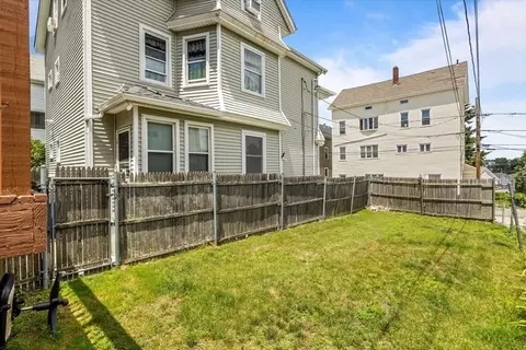 499 Tecumseh St, Fall River, MA 02721 photo 2