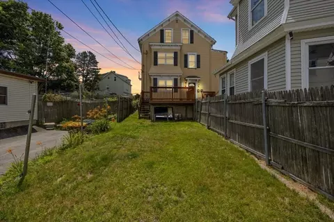 499 Tecumseh St, Fall River, MA 02721 photo 33