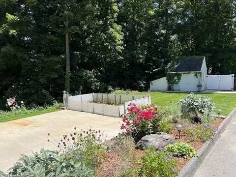 19 Juniper Rd, Worcester, MA 01602 photo 41