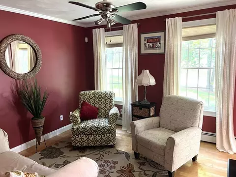 19 Juniper Rd, Worcester, MA 01602 photo 12