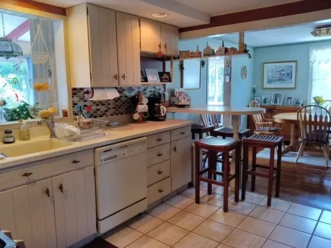 22 Governor Andrew Rd, Hingham, MA 02043 photo 4