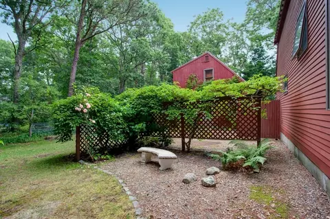 47 Whippoorwill Cir, Mashpee, MA 02649 photo 31