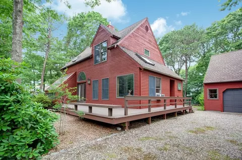 47 Whippoorwill Cir, Mashpee, MA 02649 photo 3