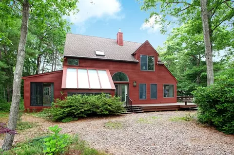 47 Whippoorwill Cir, Mashpee, MA 02649 photo 4