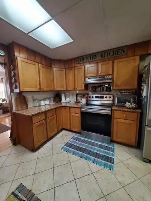 20 Baker St, Gardner, MA 01440 photo 8