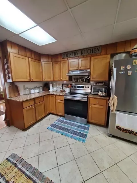 20 Baker St, Gardner, MA 01440 photo 6