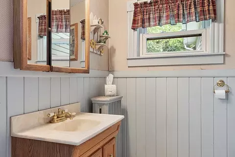 155 Union St, Athol, MA 01331 photo 23