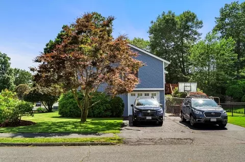 7 Oakridge Dr, Saugus, MA 01906 photo 5