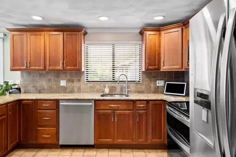 7 Oakridge Dr, Saugus, MA 01906 photo 7