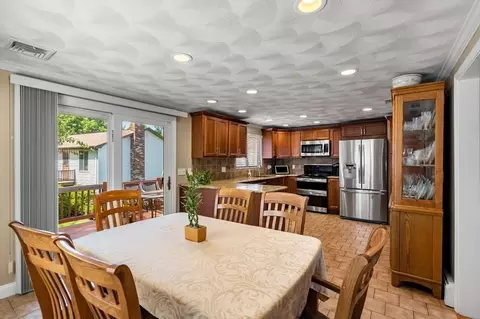 7 Oakridge Dr, Saugus, MA 01906 photo 11