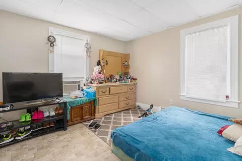 995 Social St, Woonsocket, RI 02895 photo 16