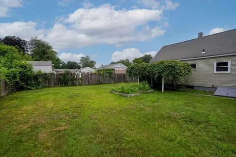 80 Steuben St, Springfield, MA 01151 photo 38