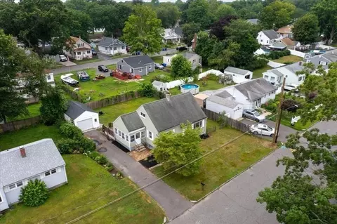 80 Steuben St, Springfield, MA 01151 photo 3