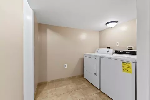 80 Steuben St, Springfield, MA 01151 photo 33
