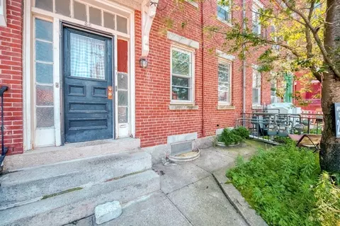 36 Orchard St, Lawrence, MA 01840