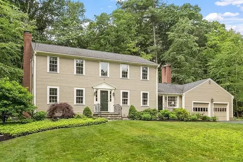 20 Captain Browns Ln, Acton, MA 01720