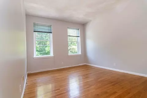 1409 Commonwealth Ave #202, Boston, MA 02135