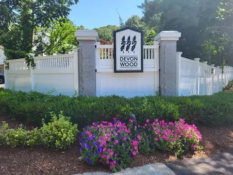234 Allerton Commons Ln #234, Braintree, MA 02184