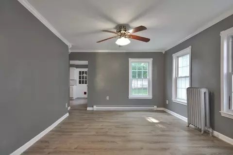 49 Beech St, Lowell, MA 01850 photo 11