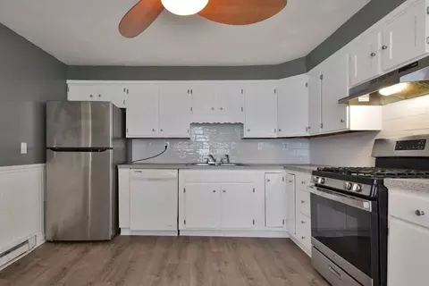 49 Beech St, Lowell, MA 01850 photo 16