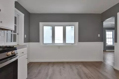 49 Beech St, Lowell, MA 01850 photo 17