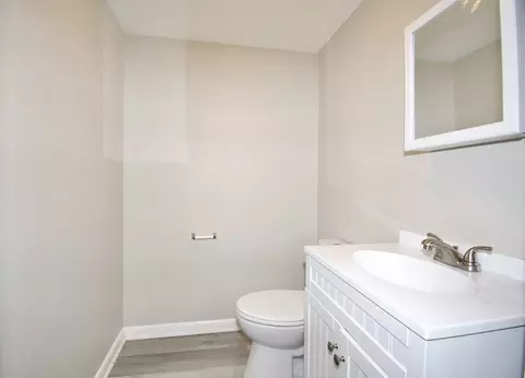 76 Mapledell St, Springfield, MA 01109 photo 19